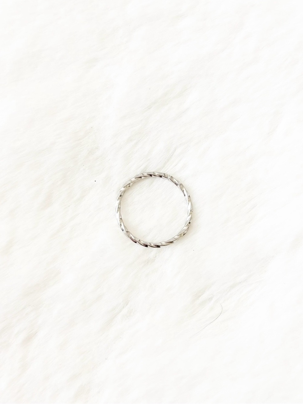 5/$15 🩷 MUST BUNDLE Silver Twisted Band Ring
